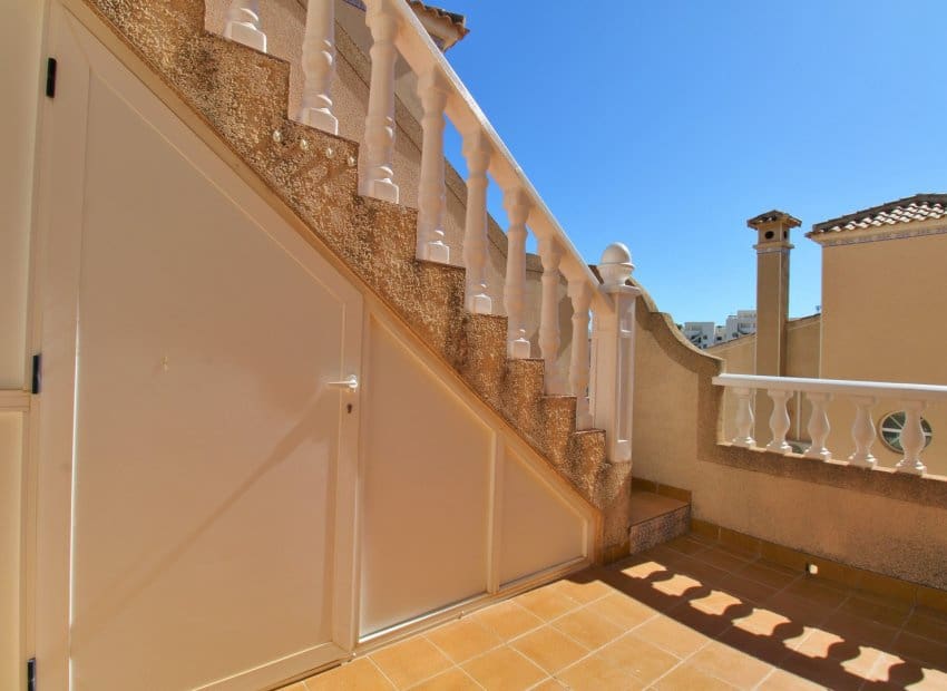 3 chambre Maison de Ville à vendre à Villamartin avec piscine garage - 229 950 € (Ref: 10112180)