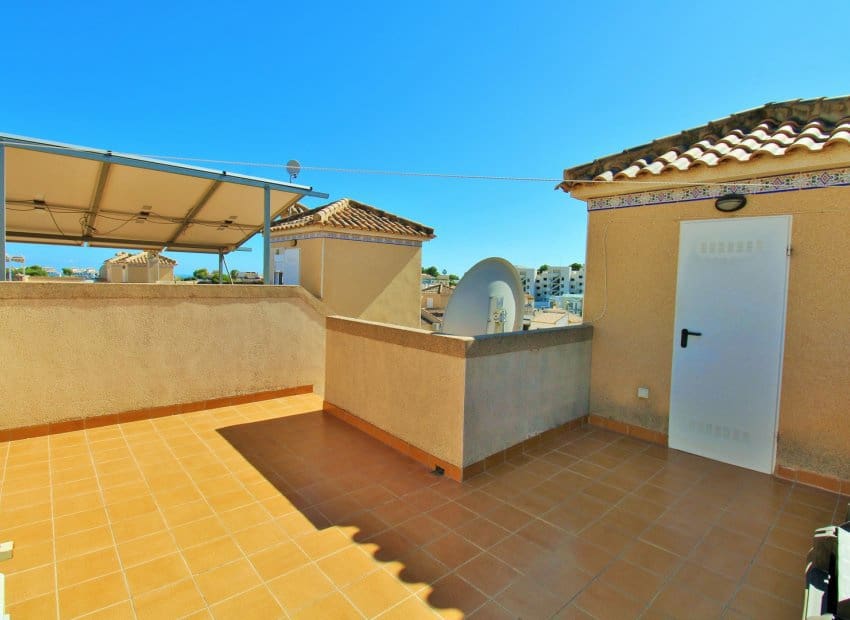 3 chambre Maison de Ville à vendre à Villamartin avec piscine garage - 229 950 € (Ref: 10112180)