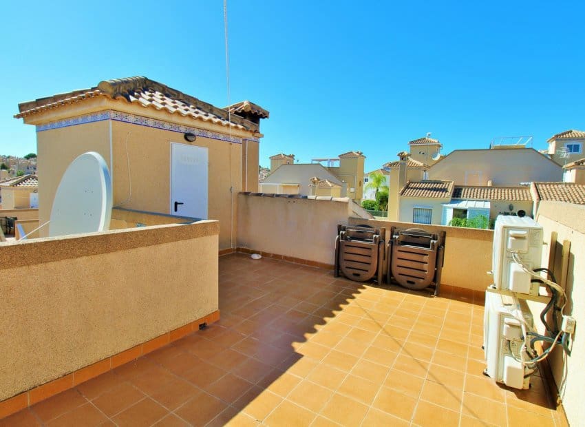 3 chambre Maison de Ville à vendre à Villamartin avec piscine garage - 229 950 € (Ref: 10112180)