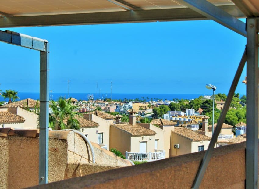 3 chambre Maison de Ville à vendre à Villamartin avec piscine garage - 229 950 € (Ref: 10112180)