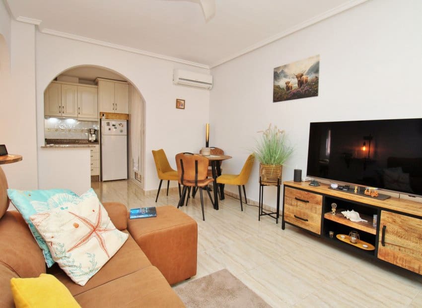 2 slaapkamer Appartement te koop in Los Dolses met zwembad - € 219.000 (Ref: 10112181)