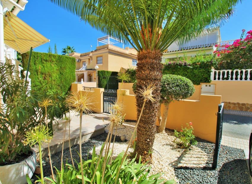 2 slaapkamer Appartement te koop in Los Dolses met zwembad - € 219.000 (Ref: 10112181)