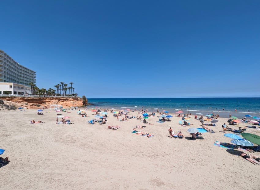 2 quarto Apartamento para venda em Cabo Roig com piscina - 195 000 € (Ref: 10118018)
