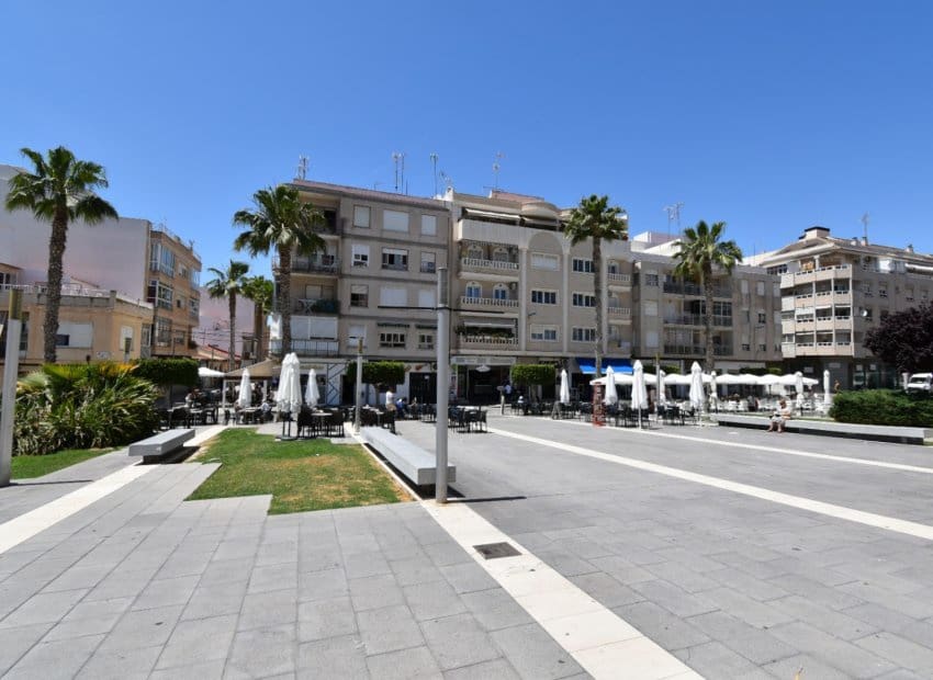 2 quarto Apartamento para venda em Cabo Roig com piscina - 195 000 € (Ref: 10118018)