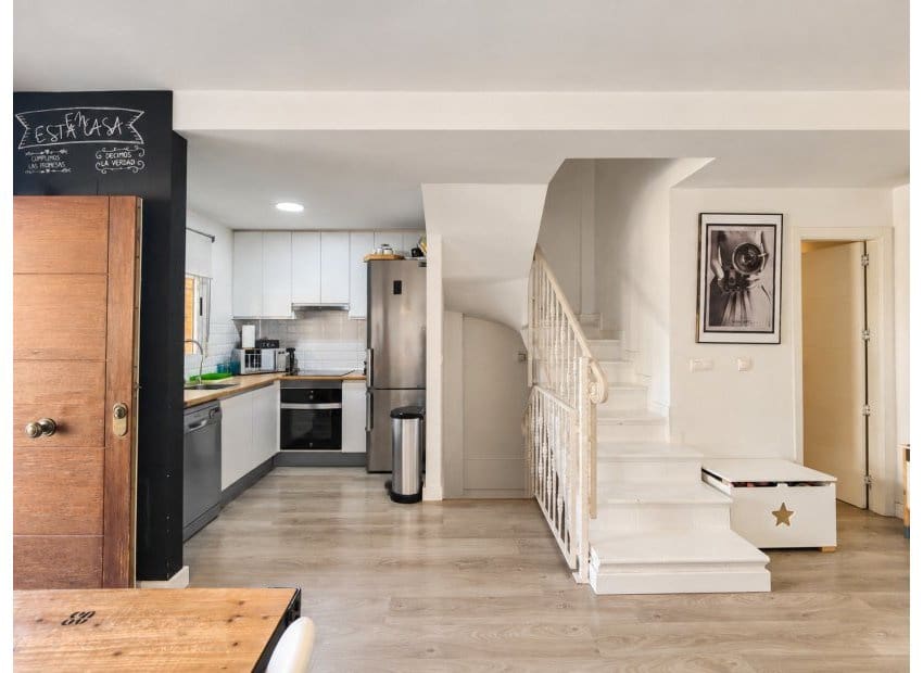 4 slaapkamer Huis te koop in Guardamar del Segura met zwembad garage - € 269.000 (Ref: 10130494)