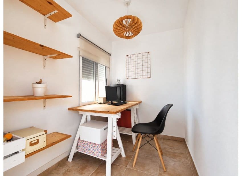 4 slaapkamer Huis te koop in Guardamar del Segura met zwembad garage - € 269.000 (Ref: 10130494)