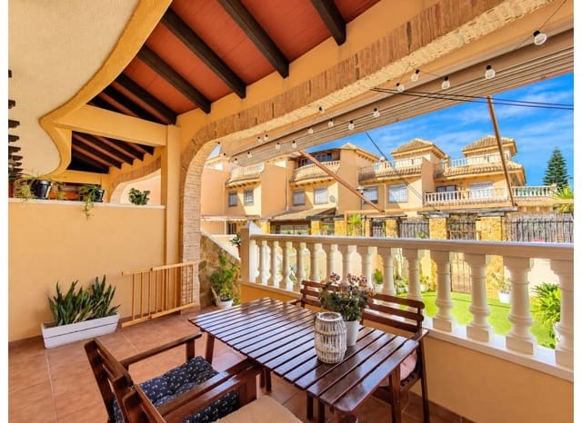 4 slaapkamer Huis te koop in El Edén, Guardamar del Segura - € 269.000 (Ref: 10130494)