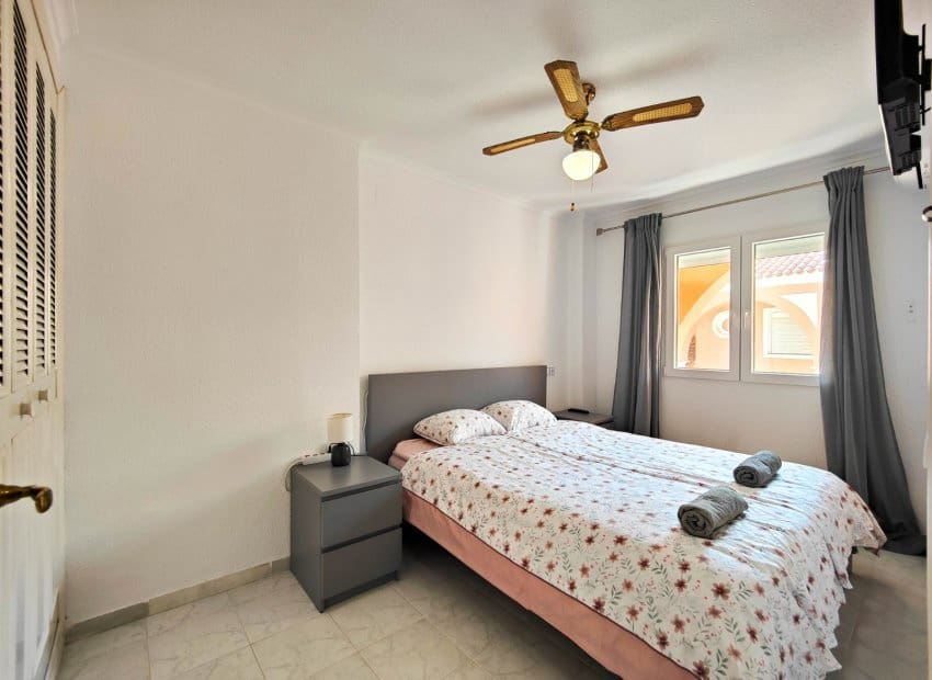 2 soverom Leilighet til salgs i La Mata med svømmebasseng - € 215 000 (Ref: 10130495)