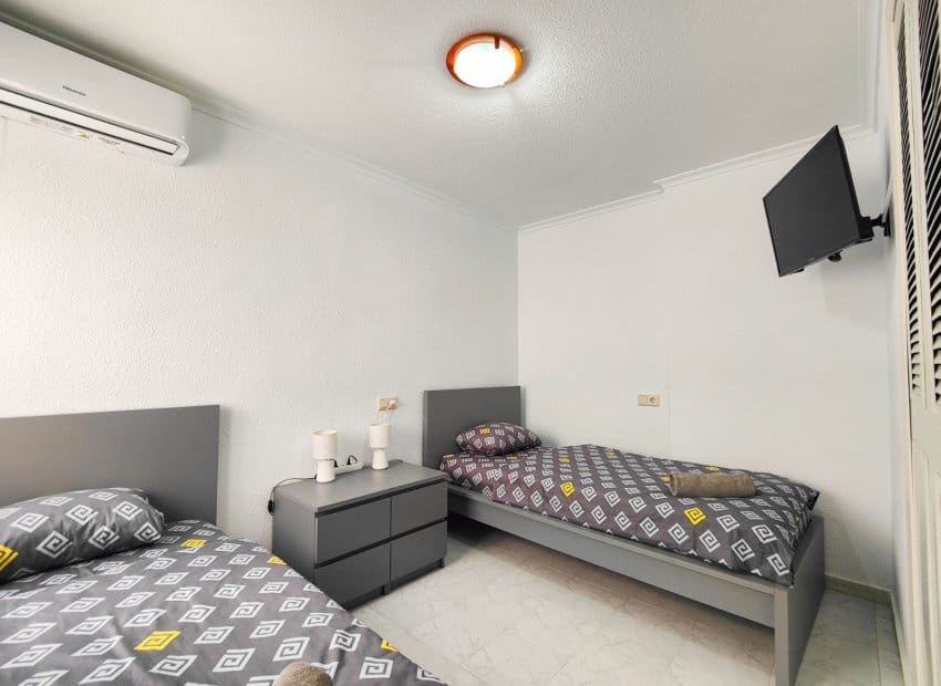 2 soverom Leilighet til salgs i La Mata med svømmebasseng - € 215 000 (Ref: 10130495)