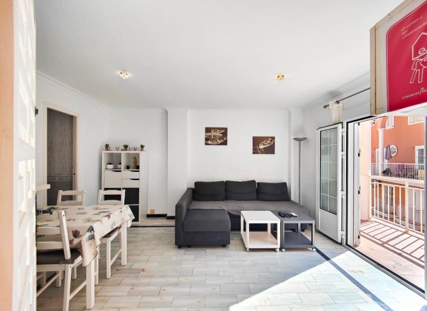 2 soverom Leilighet til salgs i La Mata med svømmebasseng - € 215 000 (Ref: 10130495)