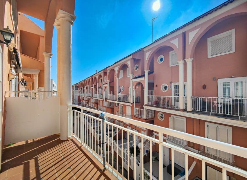 2 soverom Leilighet til salgs i La Mata med svømmebasseng - € 215 000 (Ref: 10130495)