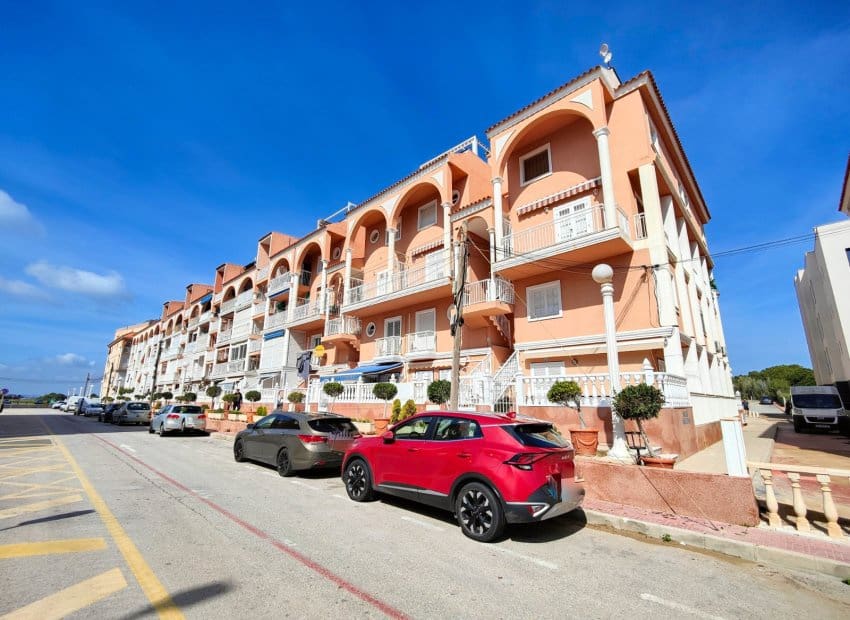 2 soverom Leilighet til salgs i La Mata med svømmebasseng - € 215 000 (Ref: 10130495)