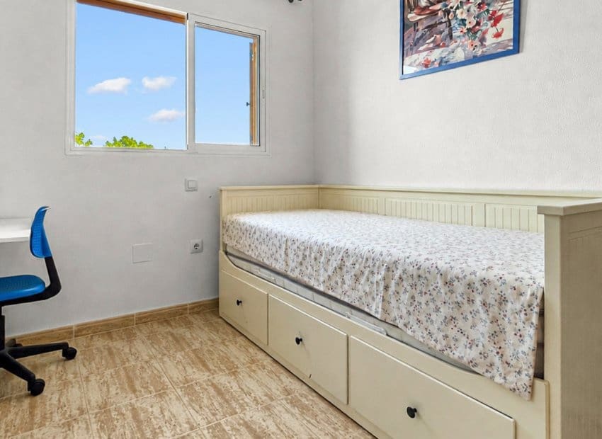 2 soveværelse Lejlighed til salg i Pilar de la Horadada med swimmingpool - € 189.900 (Ref: 10130652)
