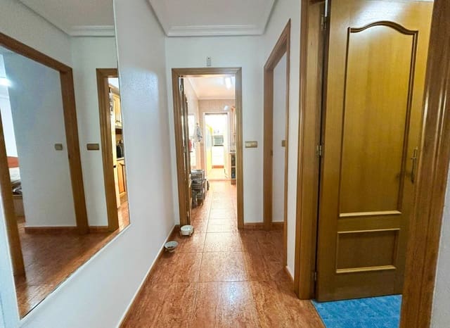 3 quarto Apartamento para venda em Los Europeos, Torrevieja - 264 000 € (Ref: 10130653)