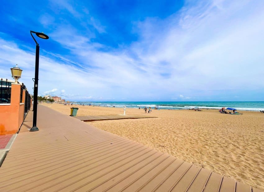 3 quarto Apartamento para venda em La Mata - 264 000 € (Ref: 10130653)