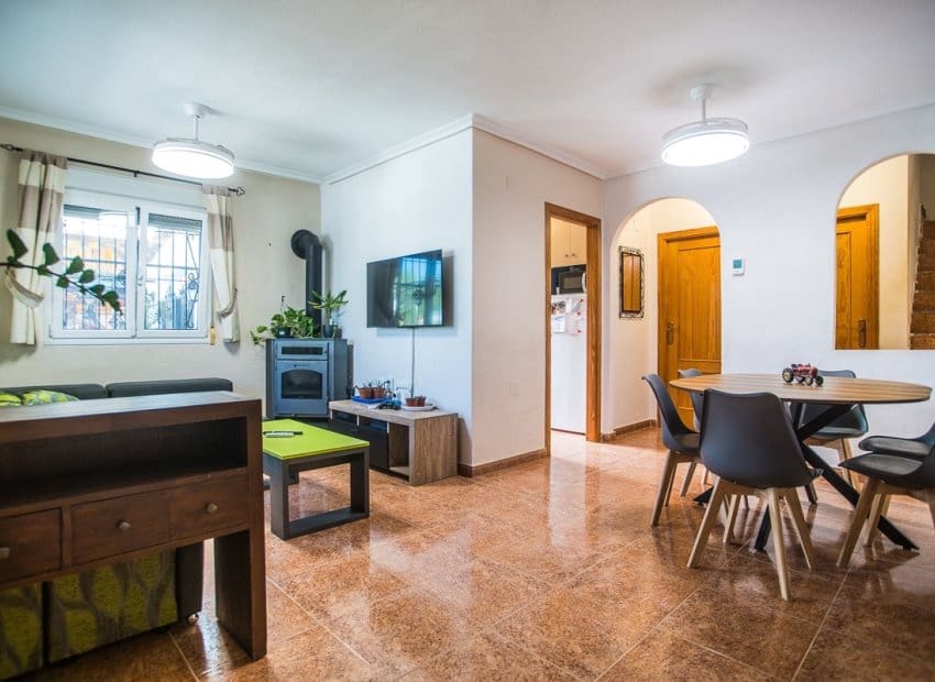 3 sovrum Villa till salu i Vistabella med pool - 215 000 € (Ref: 10130654)