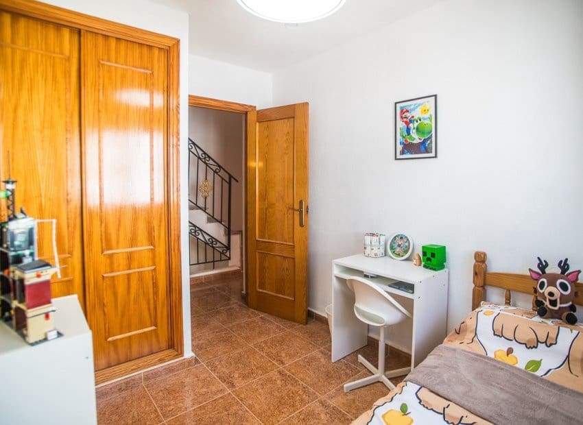 3 sovrum Villa till salu i Vistabella med pool - 215 000 € (Ref: 10130654)
