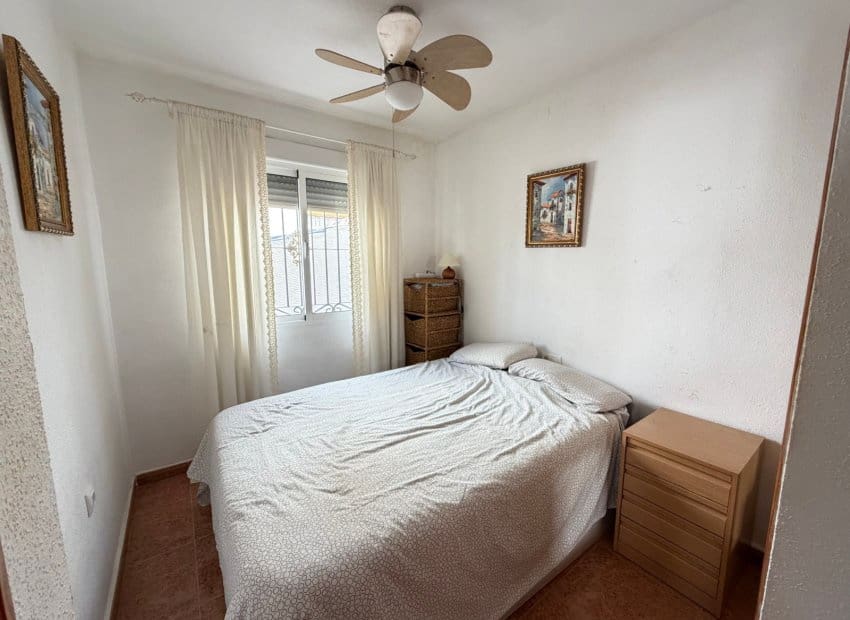 3 quarto Casa em Banda para venda em Entre Naranjos com piscina - 185 000 € (Ref: 10130655)