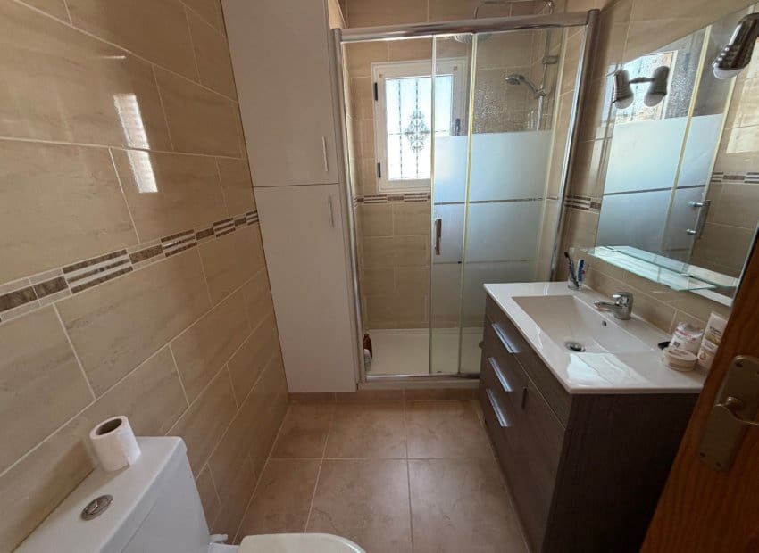 3 quarto Casa em Banda para venda em Entre Naranjos com piscina - 185 000 € (Ref: 10130655)