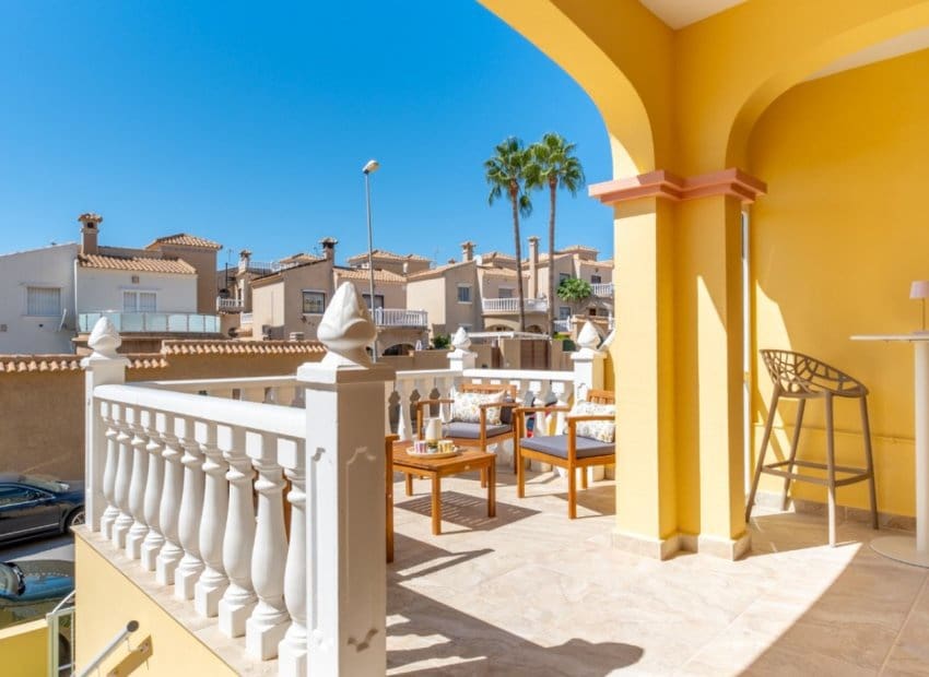 2 camera da letto Casa in vendita in Filipinas con piscina - 229.800 € (Rif: 10130656)