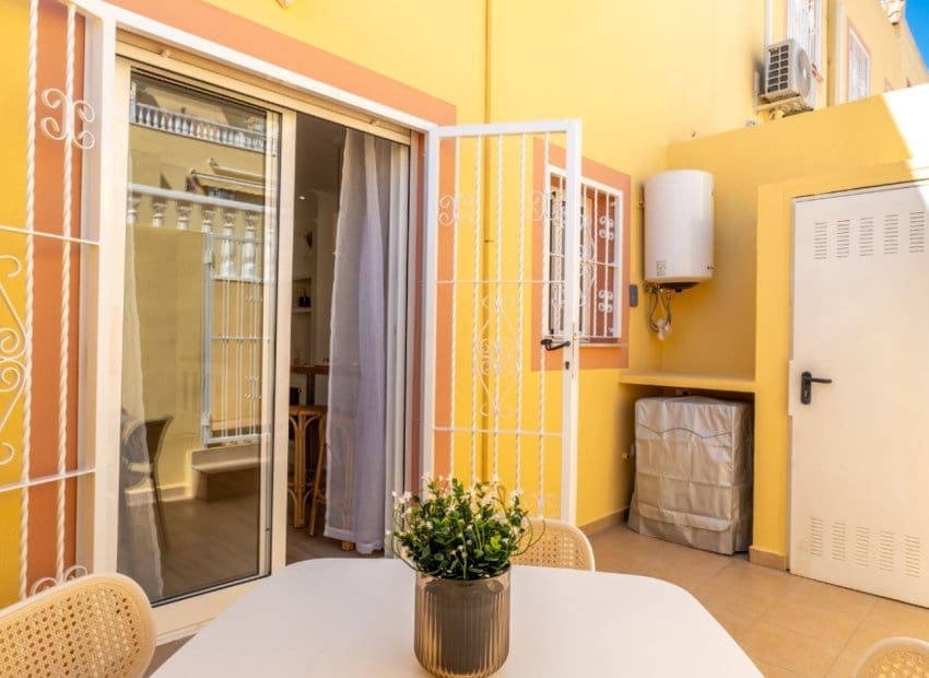 2 camera da letto Casa in vendita in Filipinas con piscina - 229.800 € (Rif: 10130656)