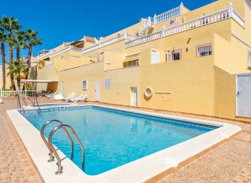 2 camera da letto Casa in vendita in Filipinas con piscina - 229.800 € (Rif: 10130656)