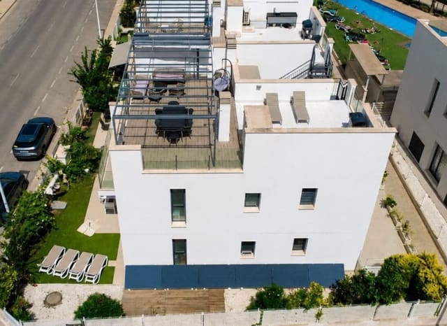3 makuuhuone Huoneisto myytävänä paikassa Punta Prima, Orihuela mukana uima-altaan - 295 000 € (Ref: 10130658)