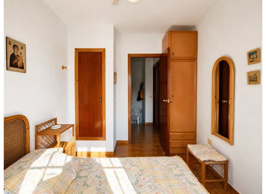2 quarto Casa em Banda para venda em Torrevieja com piscina garagem - 210 000 € (Ref: 10130659)