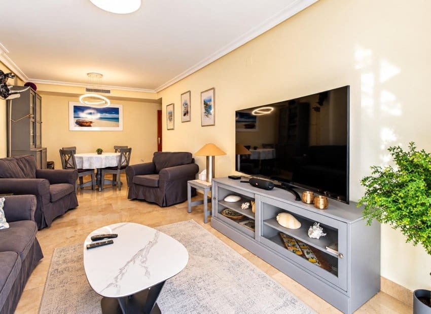 3 soveværelse Lejlighed til salg i Torrevieja med garage - € 259.900 (Ref: 10133422)