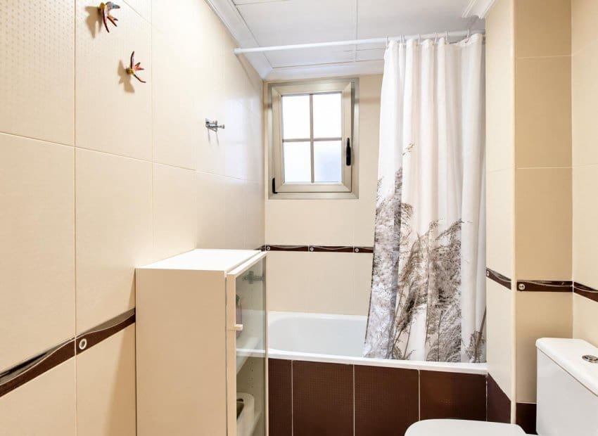 3 soveværelse Lejlighed til salg i Torrevieja med garage - € 259.900 (Ref: 10133422)