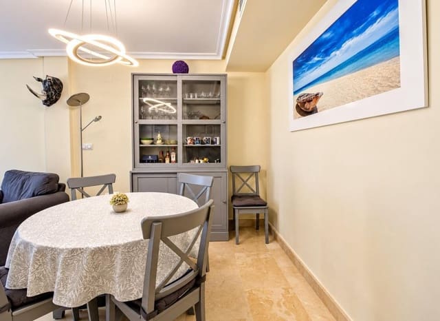 3 sovrum Lägenhet till salu i Puerto Deportivo, Torrevieja med garage - 259 900 € (Ref: 10133422)