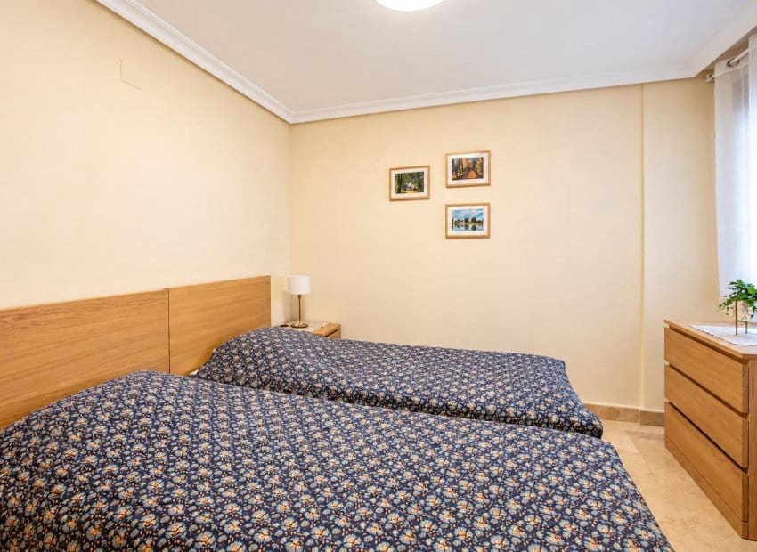 3 soveværelse Lejlighed til salg i Torrevieja med garage - € 259.900 (Ref: 10133422)