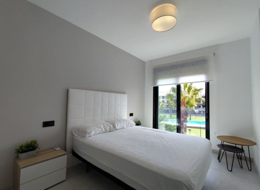 3 soveværelse Lejlighed til salg i El Raso med swimmingpool garage - € 295.000 (Ref: 10133424)