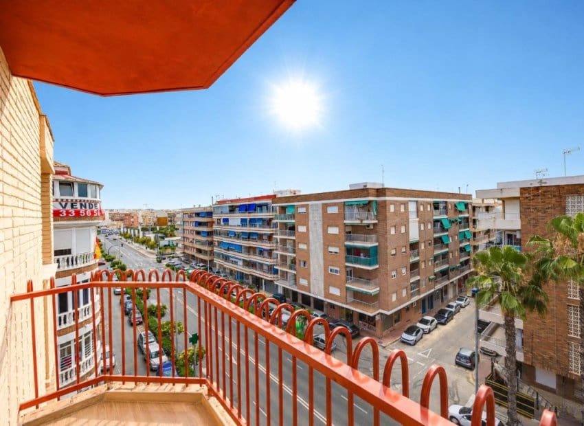 3 chambre Appartement à vendre à Torrevieja - 215 000 € (Ref: 10133425)