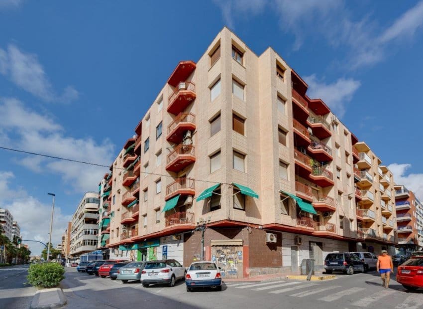3 chambre Appartement à vendre à Torrevieja - 215 000 € (Ref: 10133425)