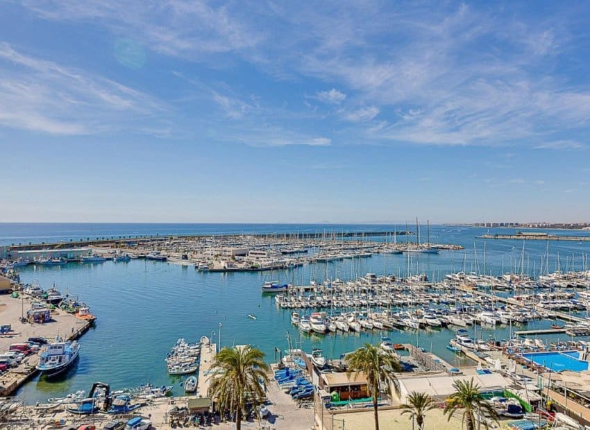 3 chambre Appartement à vendre à Torrevieja - 215 000 € (Ref: 10133425)