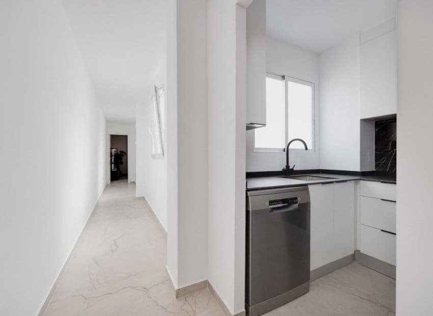 3 chambre Appartement à vendre à Torrevieja - 215 000 € (Ref: 10133425)