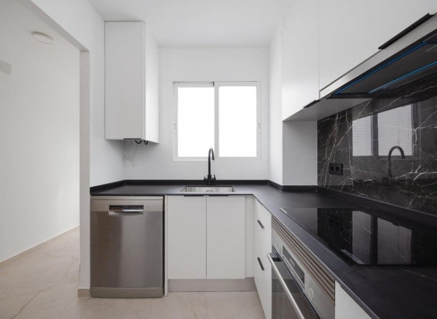 3 chambre Appartement à vendre à Torrevieja - 215 000 € (Ref: 10133425)