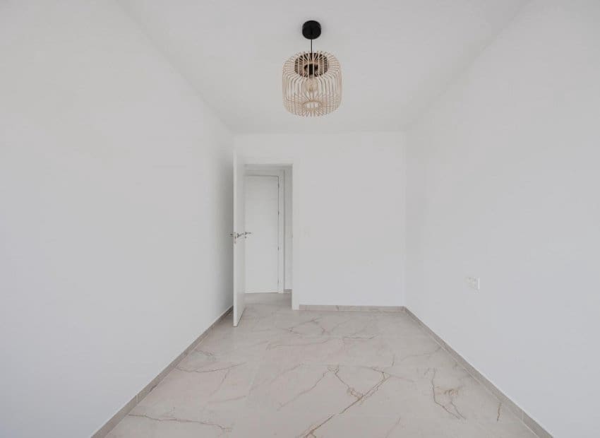 3 chambre Appartement à vendre à Torrevieja - 215 000 € (Ref: 10133425)