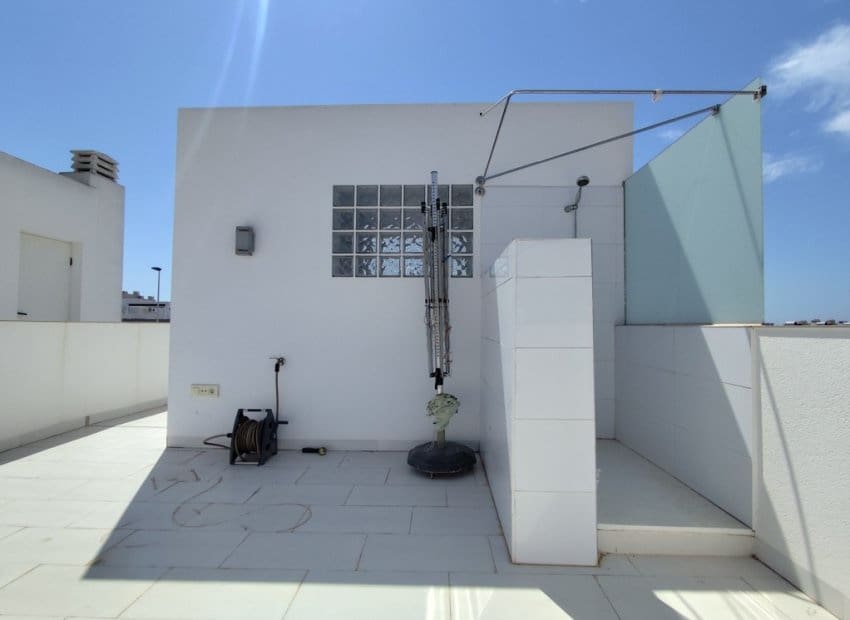 4 chambre Maison de Ville à vendre à Torrevieja avec piscine garage - 399 000 € (Ref: 10133426)