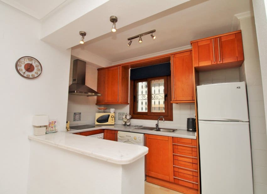 2 quarto Apartamento para venda em Villamartin com piscina - 189 950 € (Ref: 10133428)