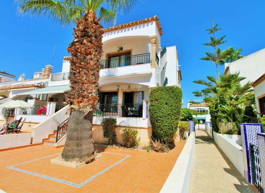 2 quarto Apartamento para venda em Villamartin com piscina - 189 950 € (Ref: 10133428)