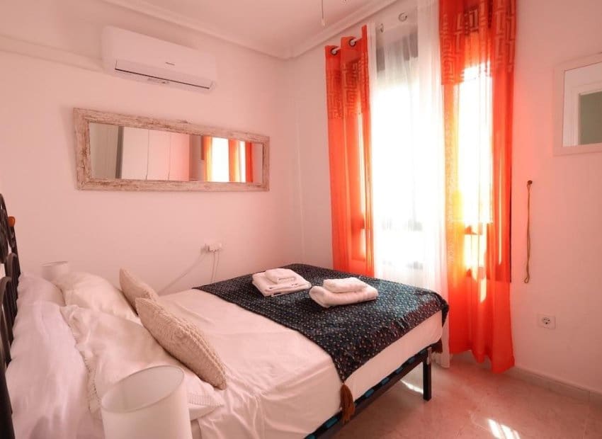 2 slaapkamer Appartement te koop in Campoamor met zwembad - € 199.000 (Ref: 10133550)