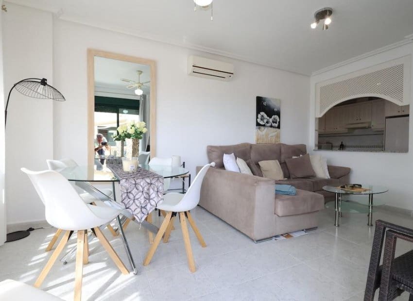 2 slaapkamer Appartement te koop in Campoamor met zwembad - € 199.000 (Ref: 10133550)