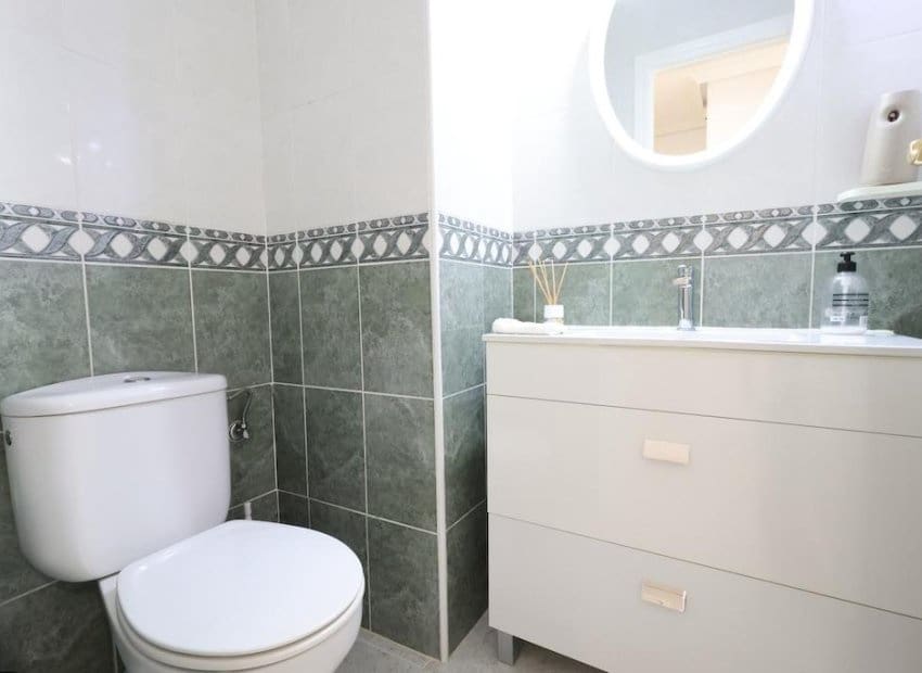 2 slaapkamer Appartement te koop in Campoamor met zwembad - € 199.000 (Ref: 10133550)