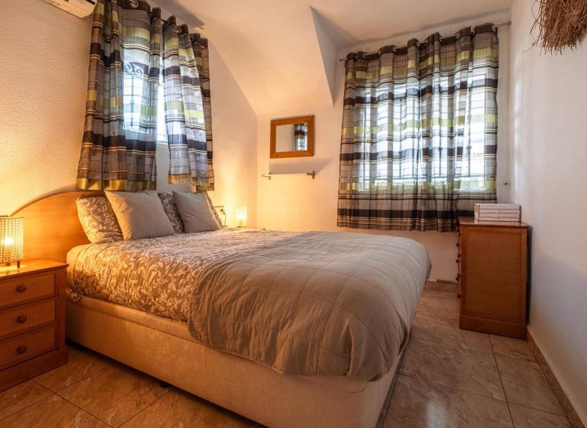 2 sovrum Lägenhet till salu i Vistabella med pool - 139 900 € (Ref: 10133553)