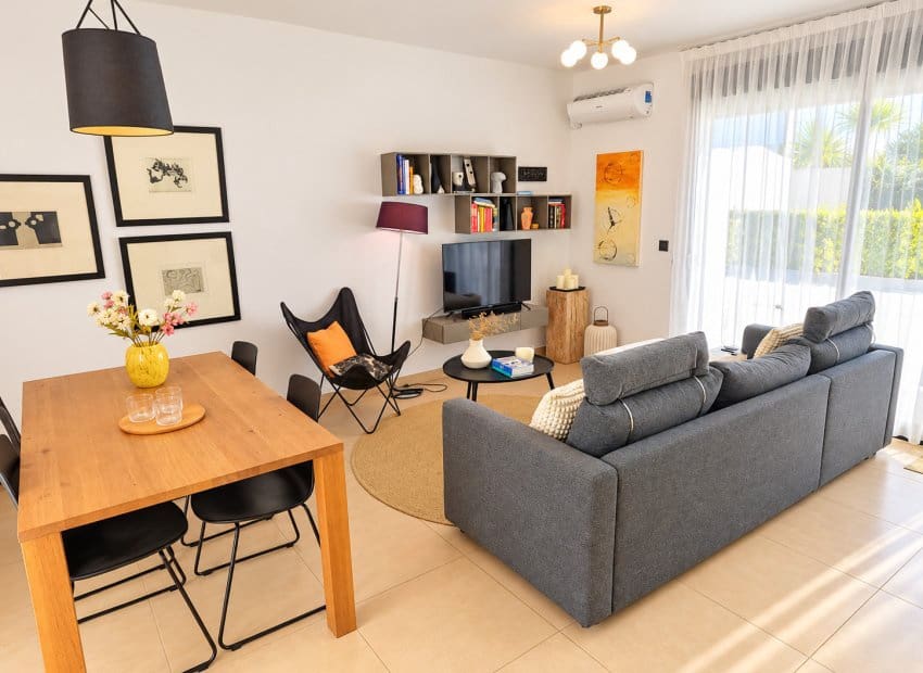 2 slaapkamer Appartement te koop in Algorfa met zwembad - € 269.500 (Ref: 10133557)
