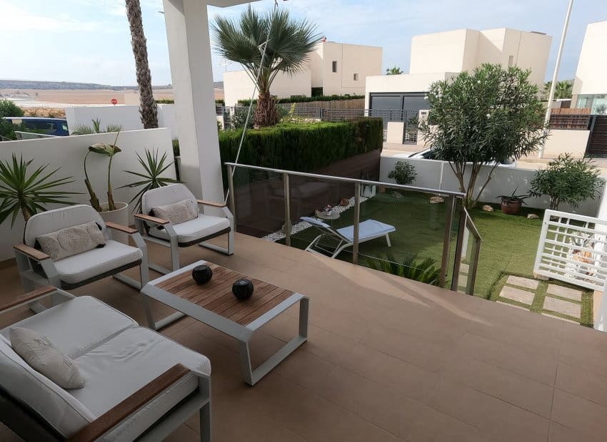 2 slaapkamer Appartement te koop in Algorfa met zwembad - € 269.500 (Ref: 10133557)