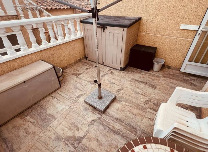 3 sovrum Villa till salu i Villamartin med pool - 299 950 € (Ref: 10144840)