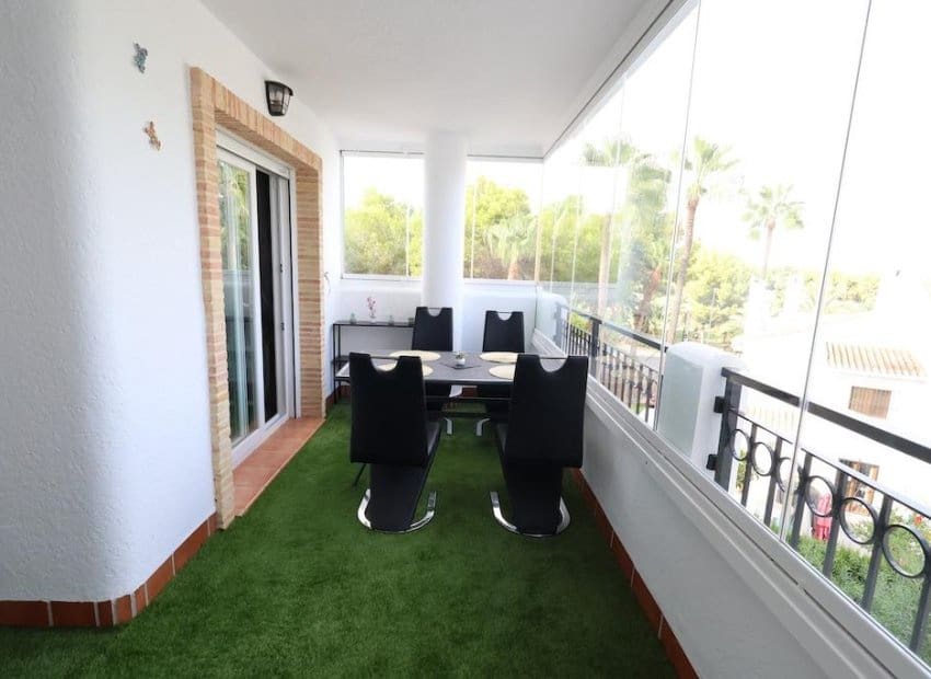 2 slaapkamer Appartement te koop in Villamartin met zwembad - € 278.000 (Ref: 10144844)